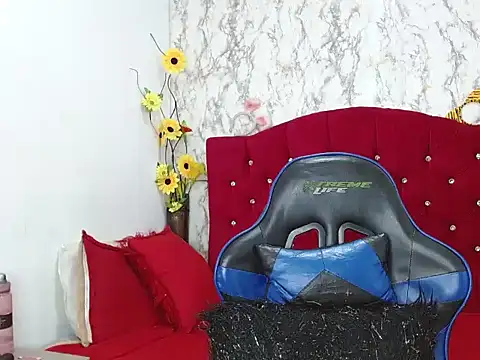 Ailanys_Miller Webcam show