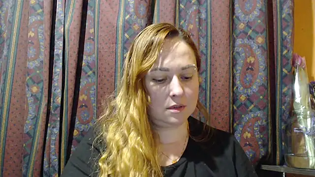 แชท XXX สดของ Foxy_Kate3333