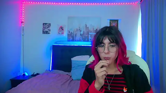 goth_minerva – Kamerová šou