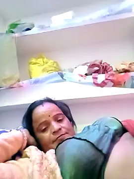 Chat XXX Live kiiuu_sexe