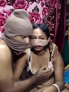 Tiay_009 Show Webcam