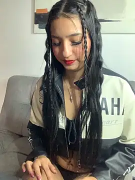 Daniela_Pink Show in webcam