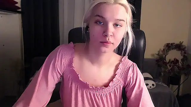 Czat XXX na żywo – Hot_Blonda