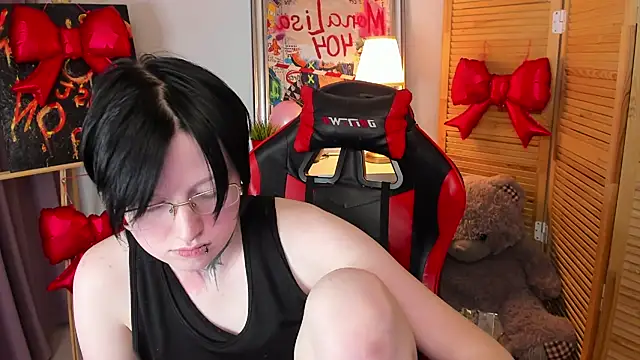 XXX chat uživo modela BakugoKatsuki