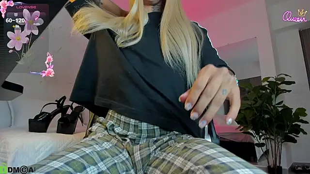 XXX chat uživo modela miss_tatiana_