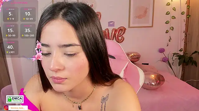 Chat +18 de Veronica_isaza__ ao vivo