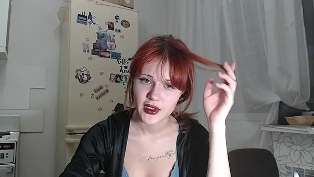 SolarAdrienne – Naživo XXX chat