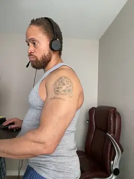 Fathero1time's Live XXX Chat