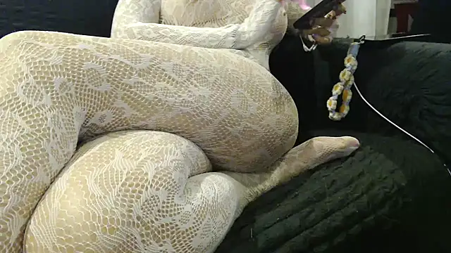 Czat XXX na żywo – Sihirli_Serra