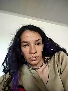 rebekka_simpson Adlı Modelin Canlı XXX Sohbeti