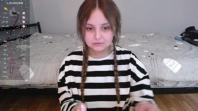 vendymories Adlı Modelin Canlı XXX Sohbeti