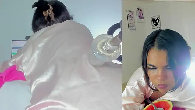 Rosy_Emely Chat XXX in diretta