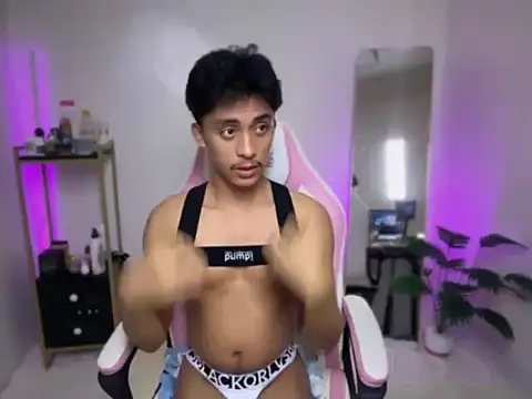 ethan_maxx Pertunjukan Webcam