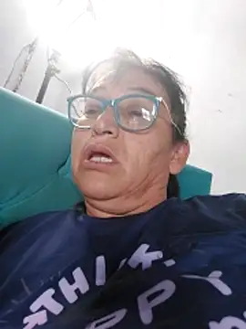 clarita_01 Adlı Modelin Web Kamerası Şovu