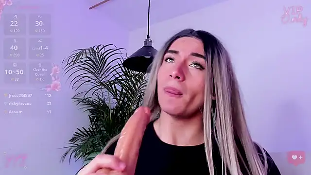 Вебкам-шоу brihanna-young