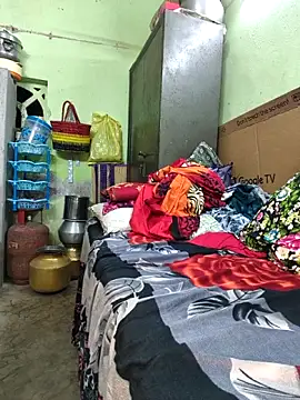 Tamilselviroja- 现场XXX聊天