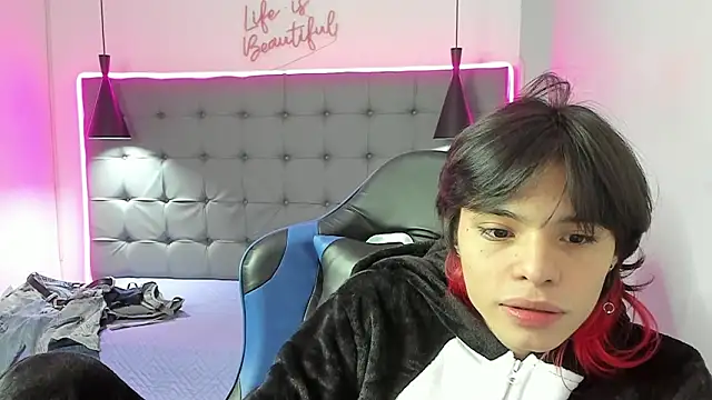 Sylasfrost Live XXX-Chat