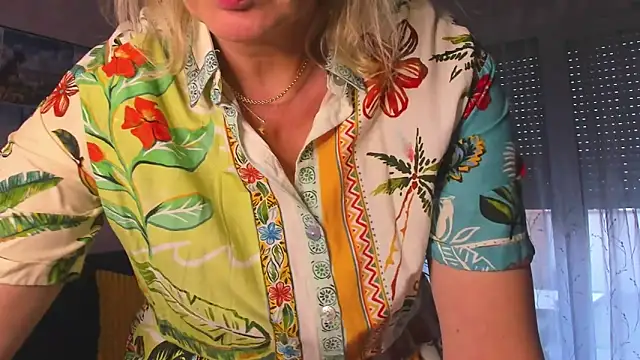 Show de vanessa_chat na webcam