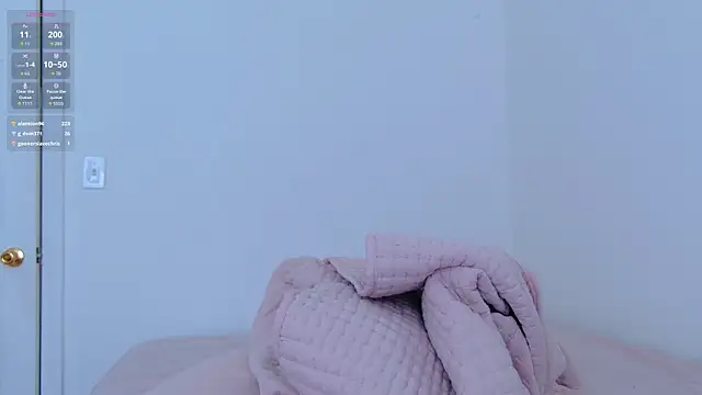 XXX chat uživo modela mochamimi