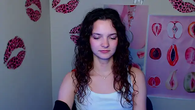 _SusieSu_のライブXXXチャット