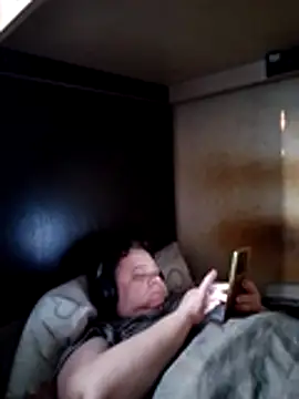 oksana72 现场XXX聊天