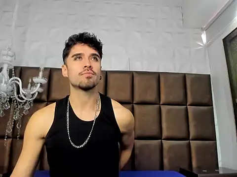 BrunoTurnerr webcam show