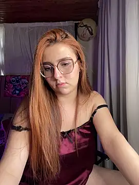 Živý XXX chat CoraVibes