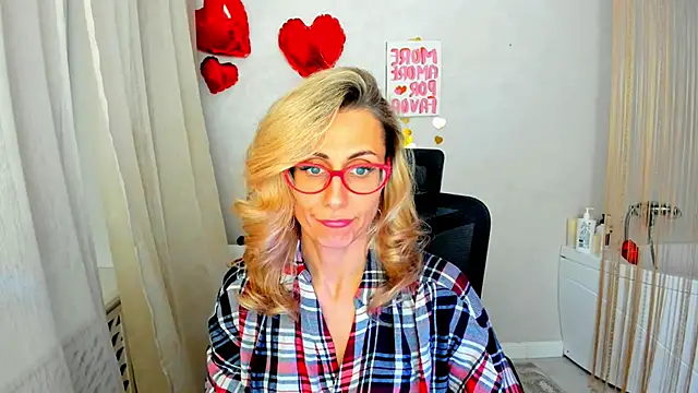 Chat +18 de MuseOfStage ao vivo