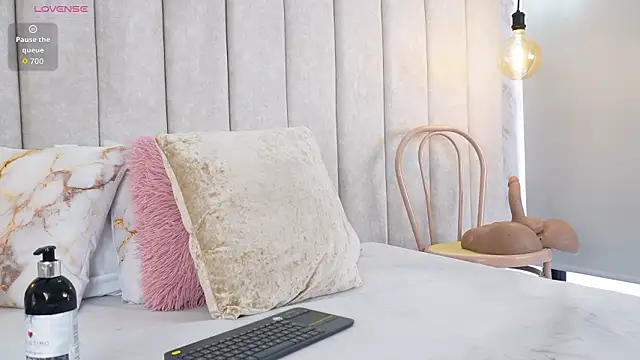 Show de Annyy_Rosse na webcam