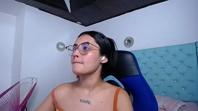 Chatroom XXX en direct de kathe-mills235