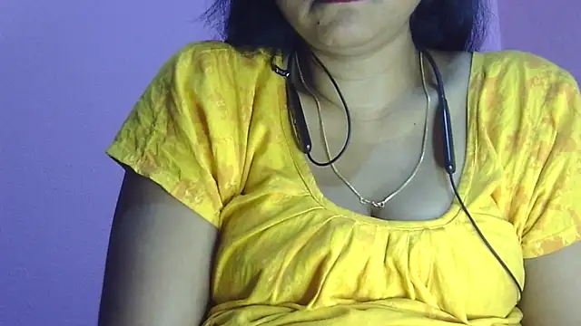 Pooja-suman webkamerás műsora