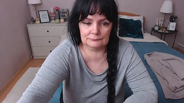 Pokazy przed kamerką – LeveMe2Nightt