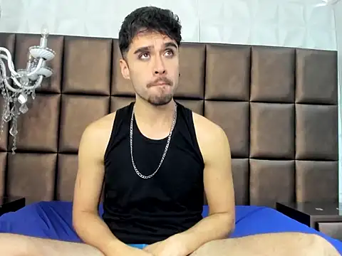 Chat +18 de BrunoTurnerr ao vivo