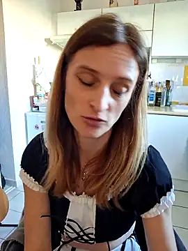 Miroslava17のウェブカメラショー