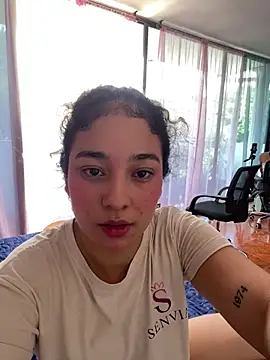 lana_rousse01 élő XXX-chatje