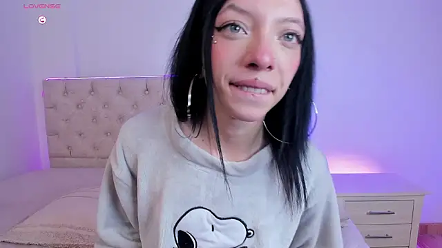 Diamond__cherry69 élő XXX-chatje