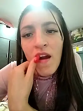 tina2204 élő XXX-chatje