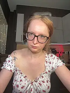 coy_girl_ 即時 XXX 聊天