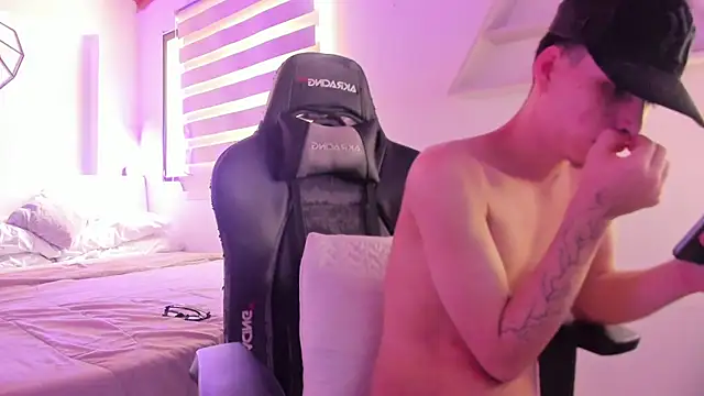 juan_posada ওয়েবক্যাম শো