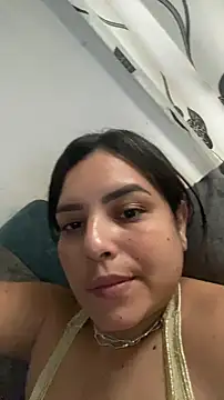 SaraChannel élő XXX-chatje