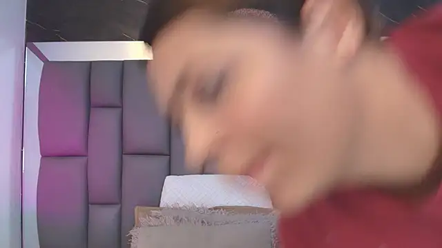 _MiaBrown_'s Live XXX Chat