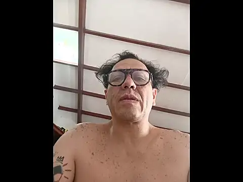 honey_ass25: онлайн-секс-чат