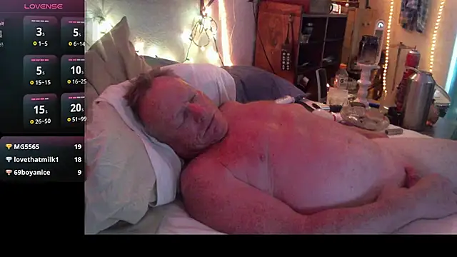 Pussyeat2please 现场XXX聊天