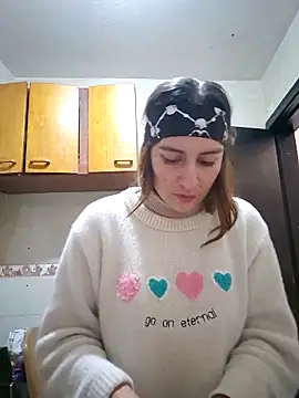 Chat XXX en directo de aytanna_torrez