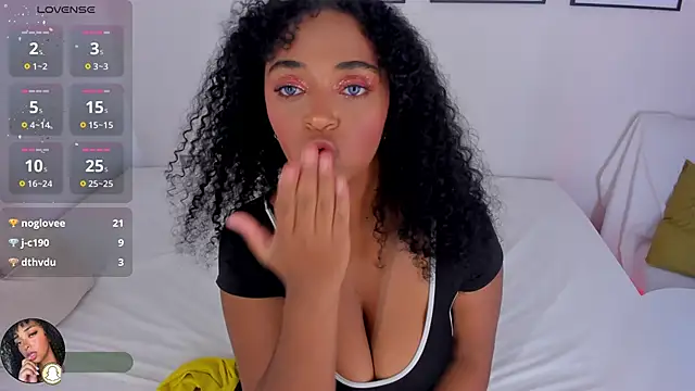 Tina_curly Live XXX-Chat