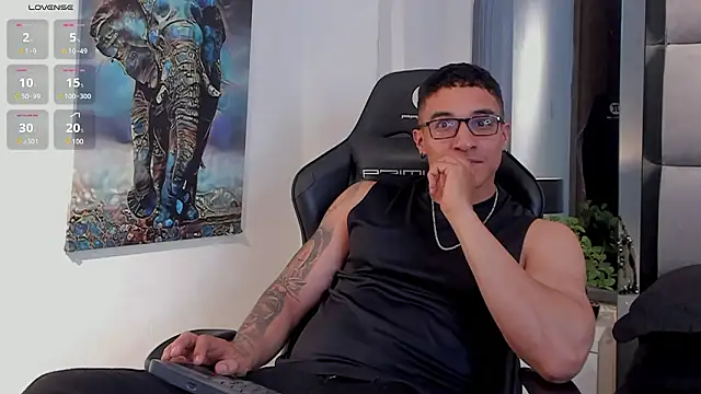 Dash_Kane 现场XXX聊天