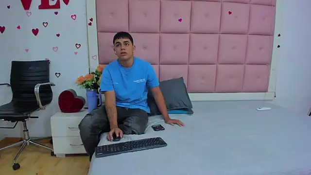 Aliss_Aron Obrolan Langsung XXX