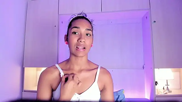 دردشة AnahiCollins الجنسية المباشرة