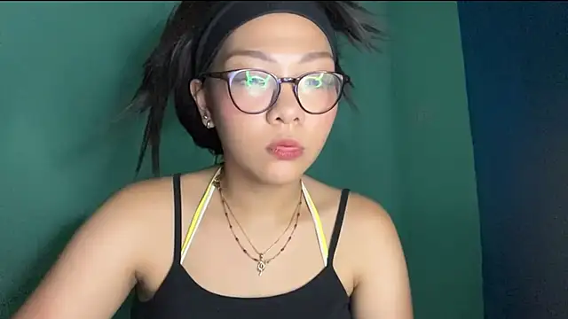 TerisaYellow live XXX chat