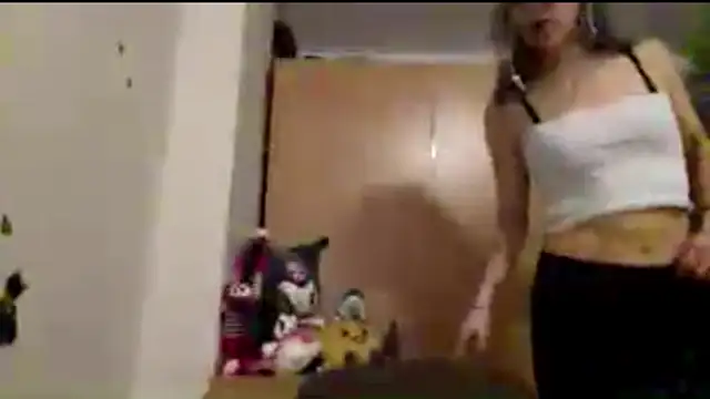 MarianRuhle live XXX chat